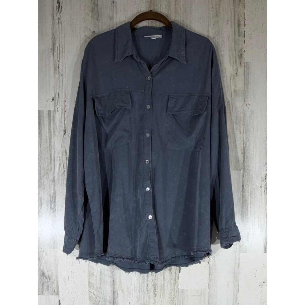 Sewn +‎ Seen Button Down Shirt Medium Gray Oversized Raw Hem Lightweight Flowy